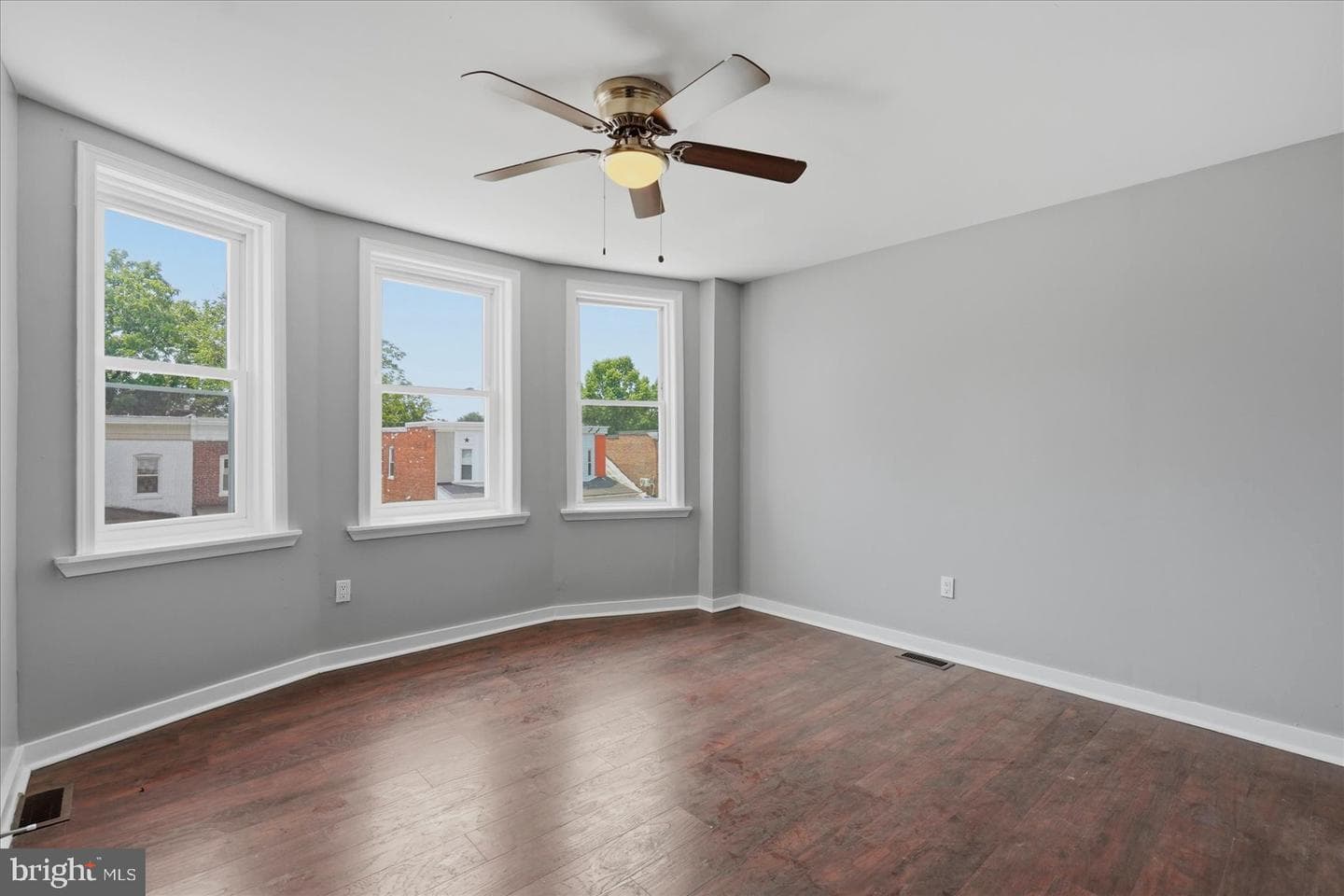 502 Tunbridge Road photo 23