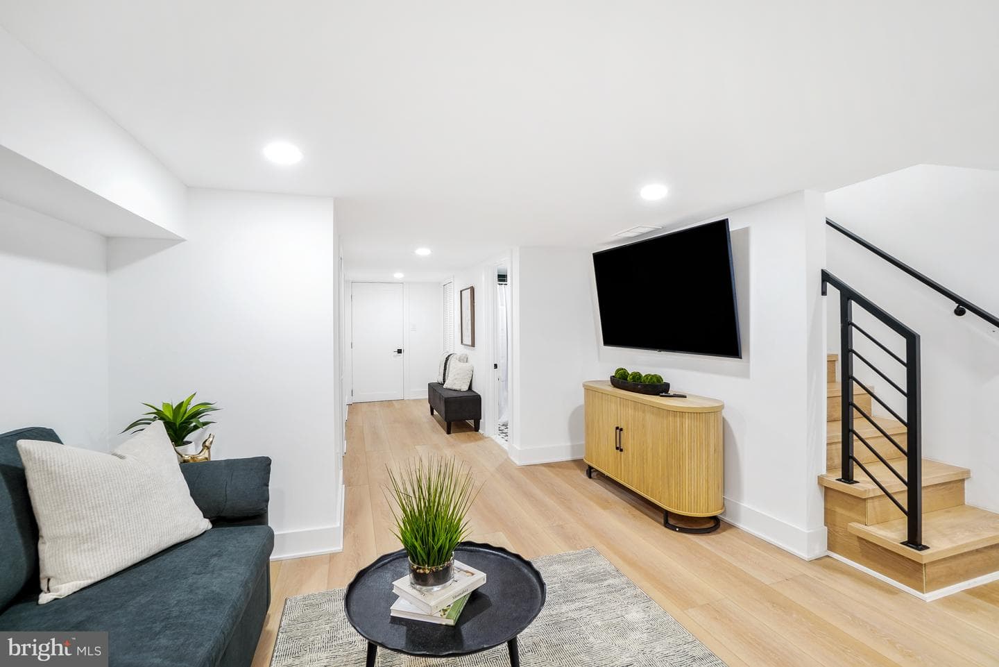 1237 Hull Street photo 20