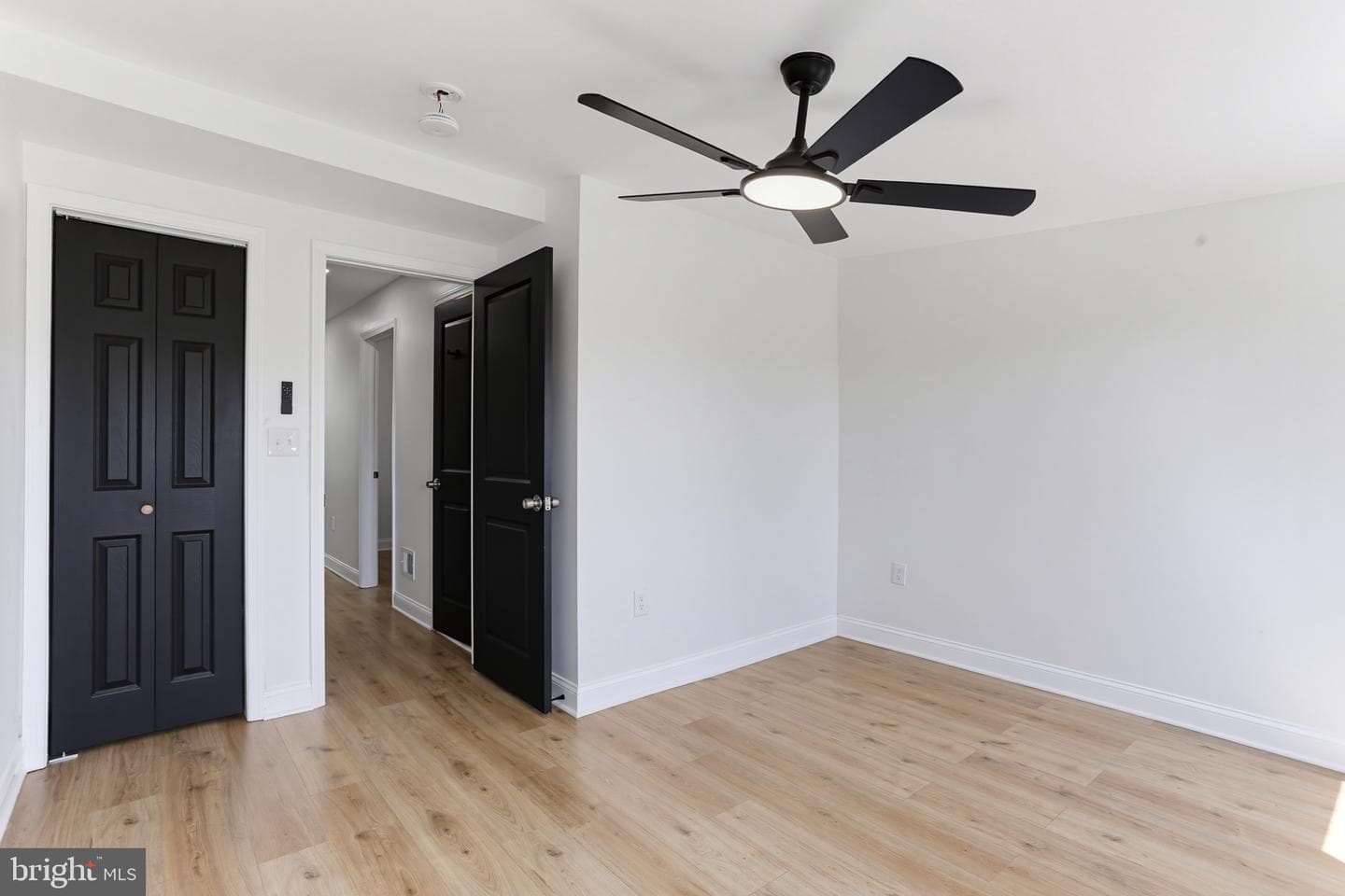 1315 N Broadway photo 28