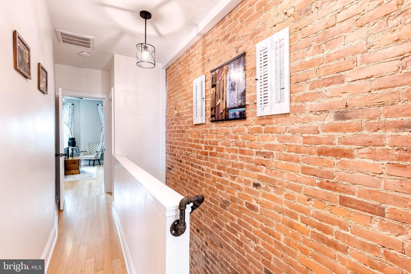 216 S Highland Avenue photo 34