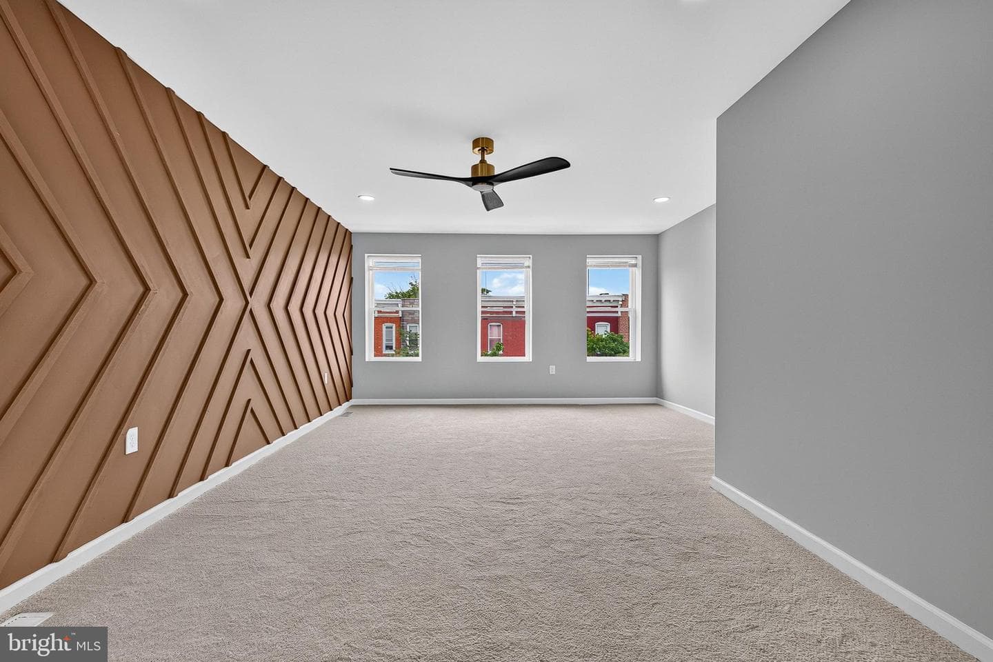 1006 E Preston Street photo 17