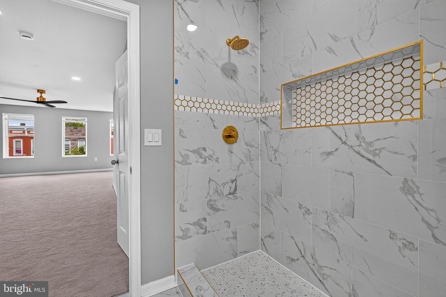 1006 E Preston Street photo 22