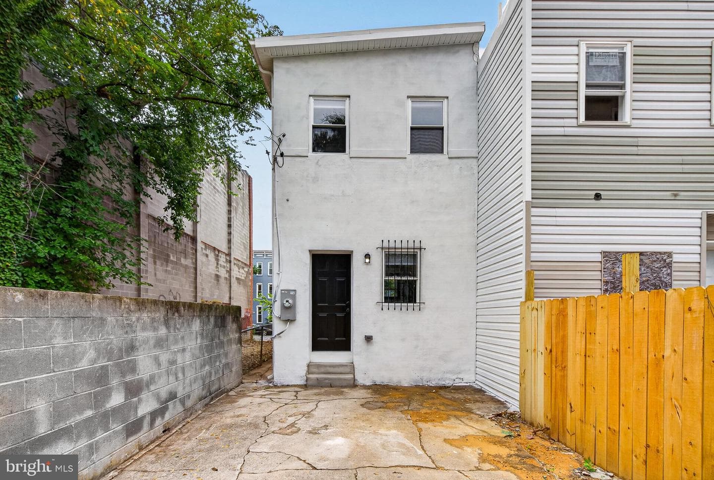 1006 E Preston Street photo 31