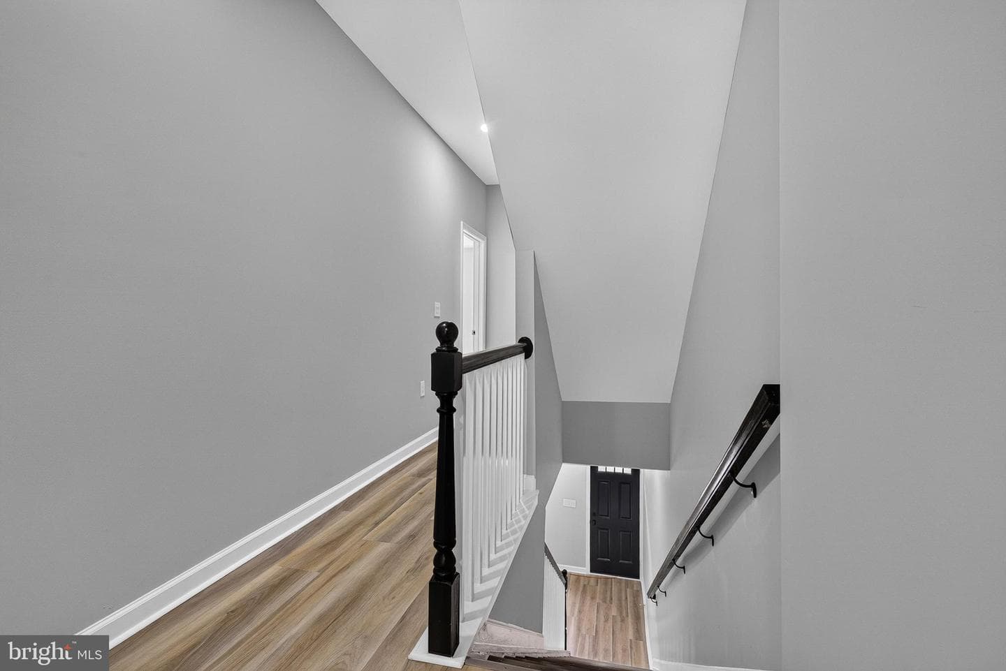 1006 E Preston Street photo 9