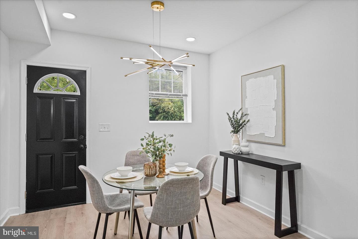 21 Monastery Avenue photo 13