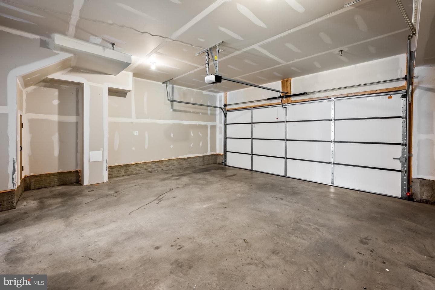 614 Mozart Way photo 24