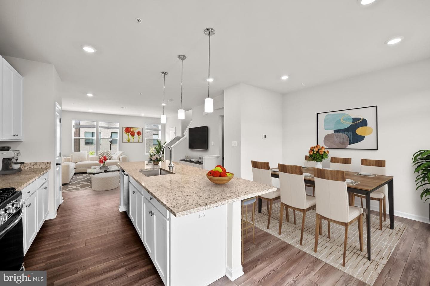 624 Mozart Way photo 7