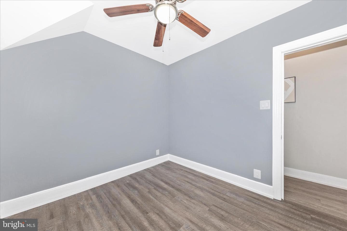 2905 Goodwood Road photo 31