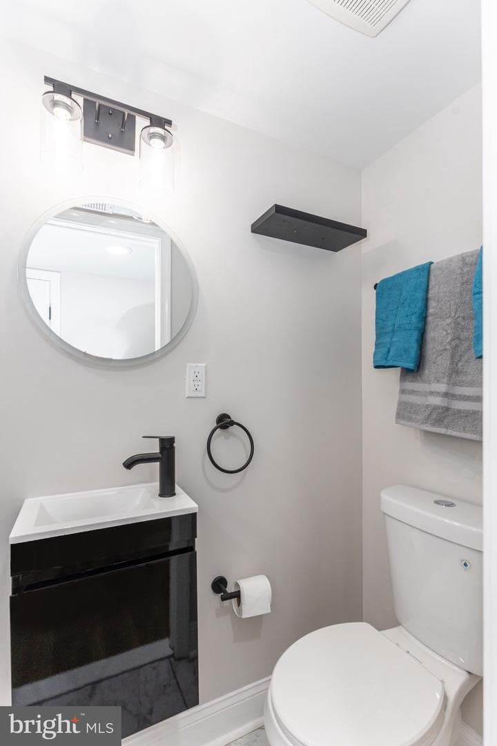 2412 Shirley Avenue photo 24