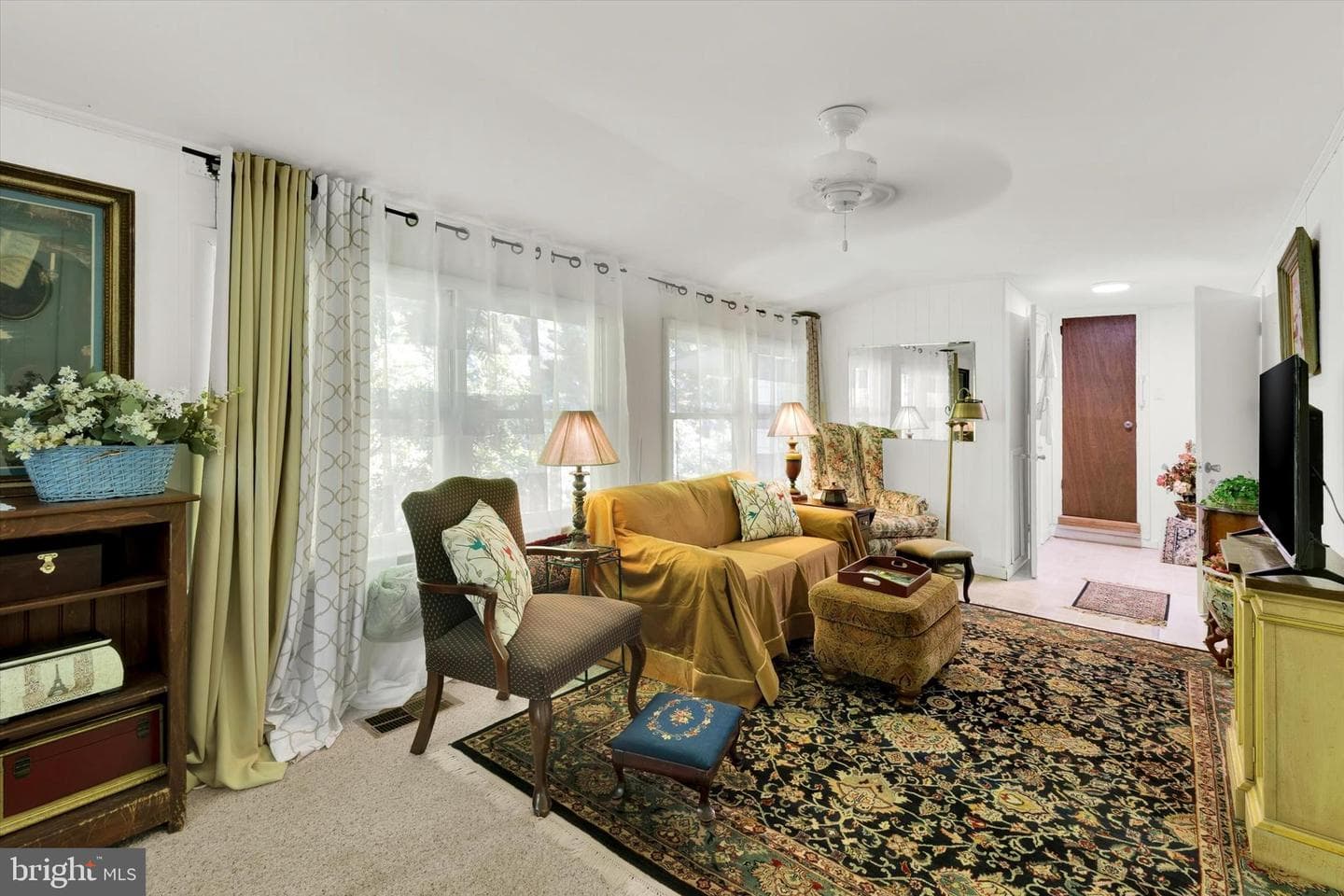 606 Freeland Road photo 34