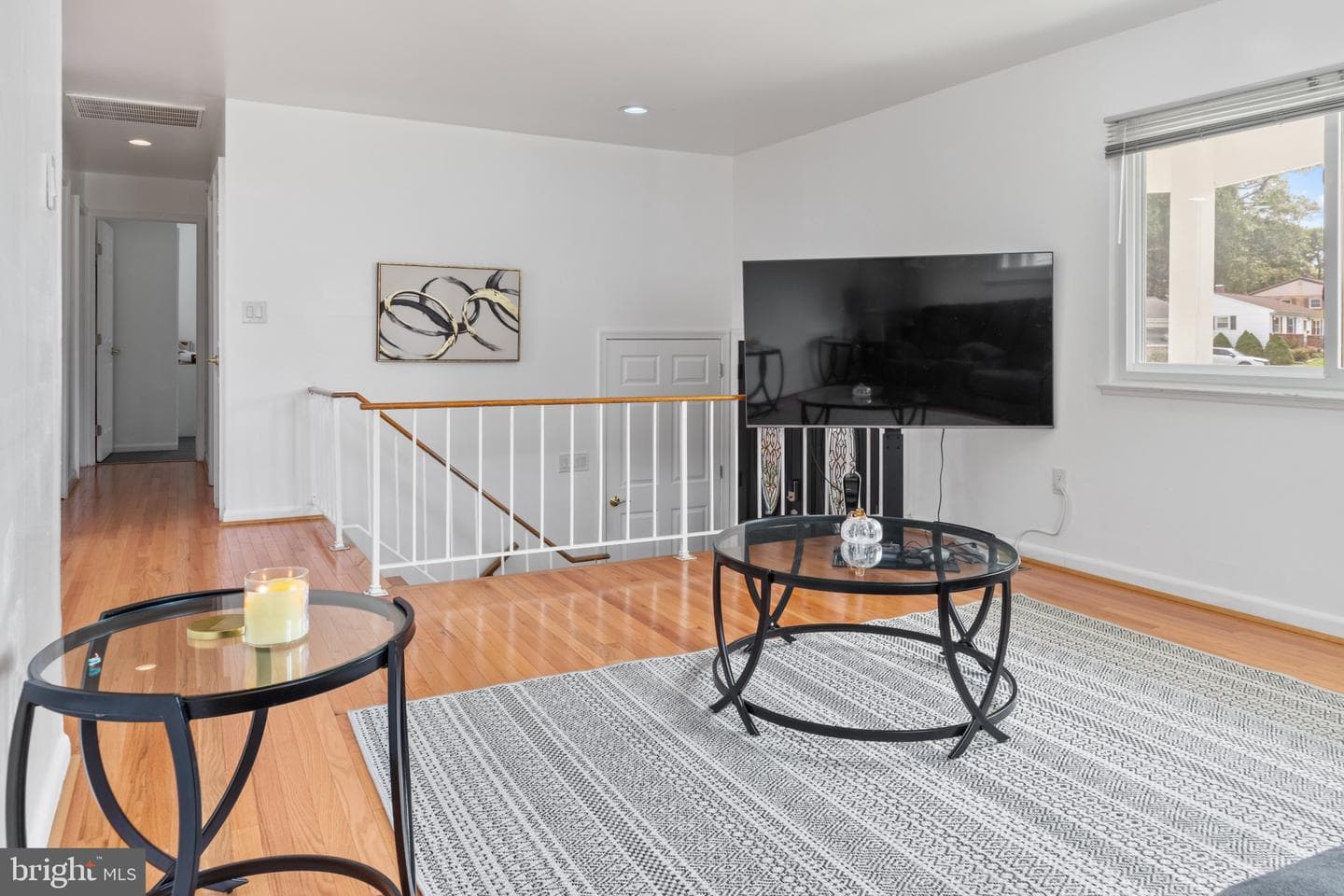 6200 Collinsway Road photo 10
