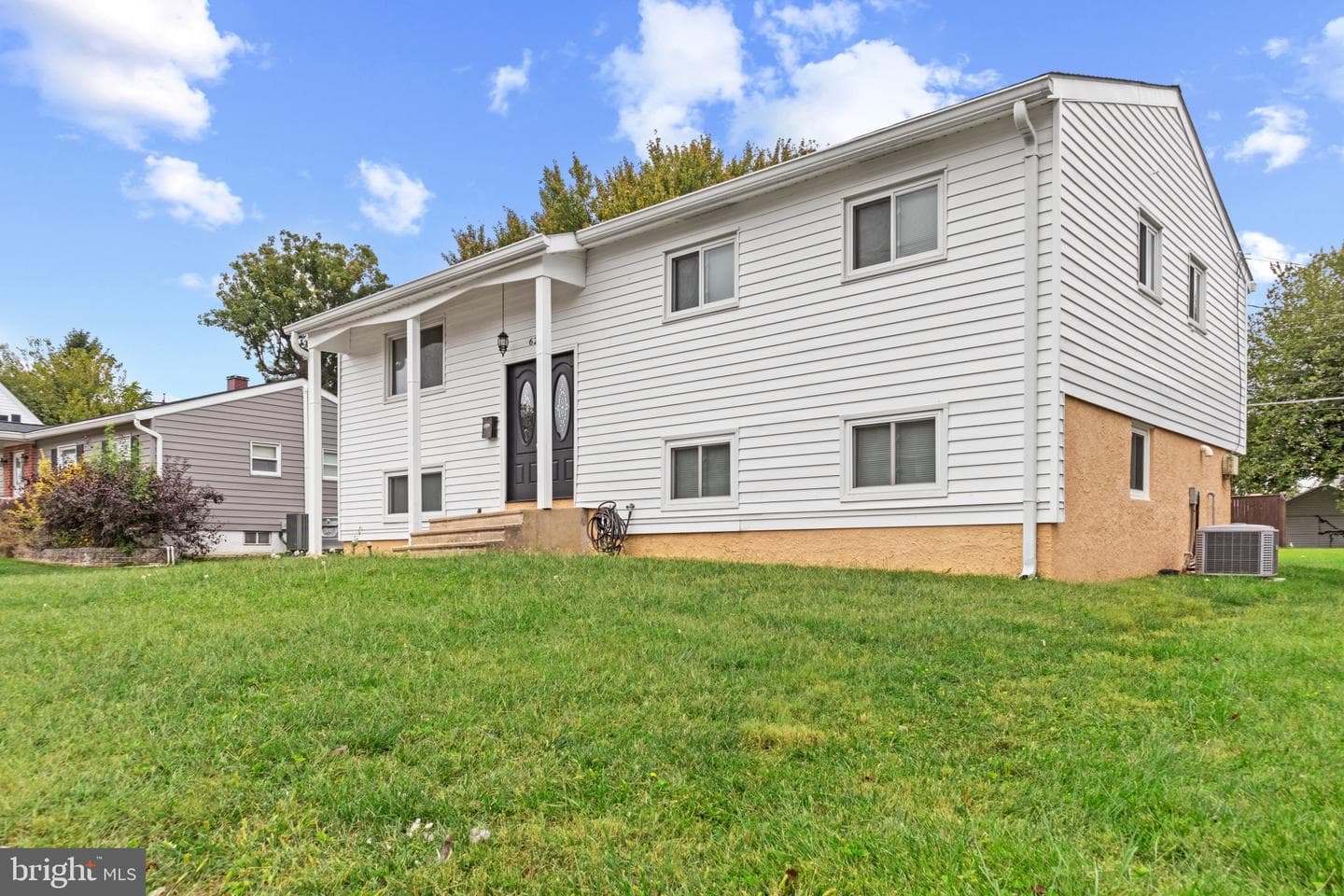 6200 Collinsway Road photo 2