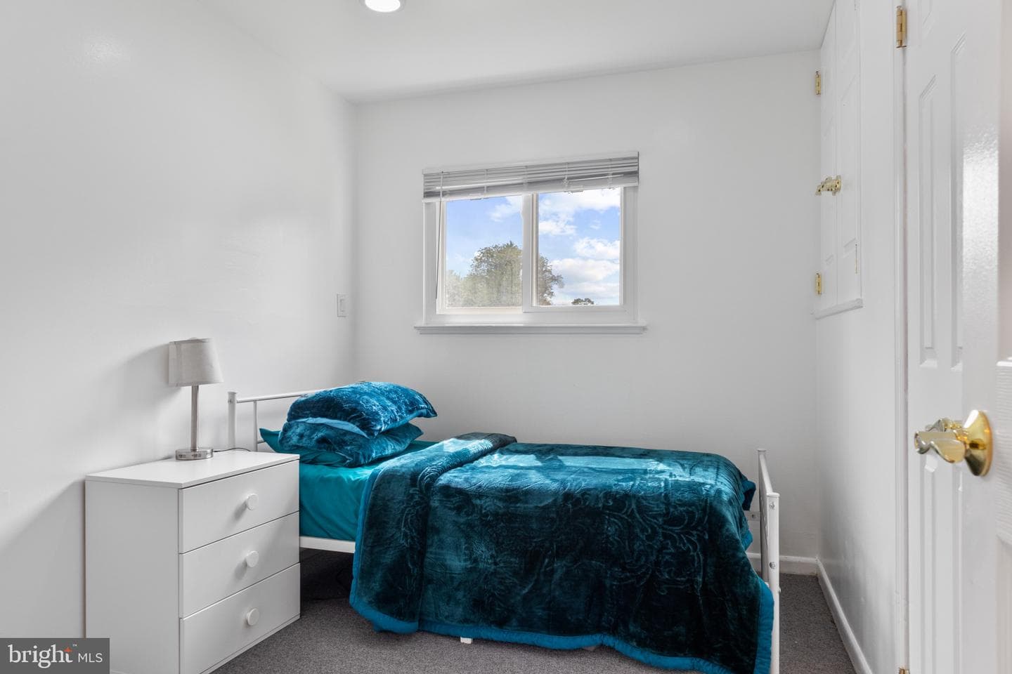 6200 Collinsway Road photo 24