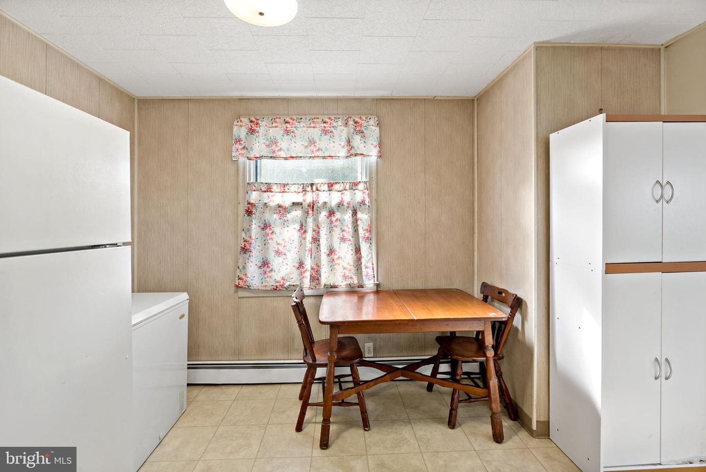3421 Cornwall photo 23