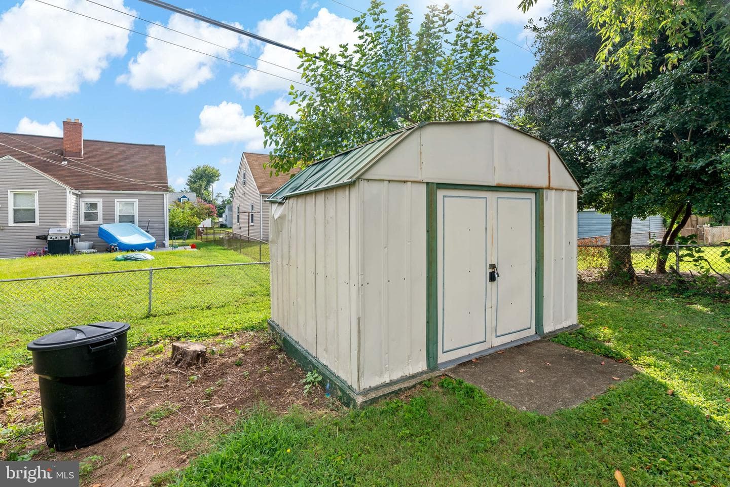 3421 Cornwall photo 8