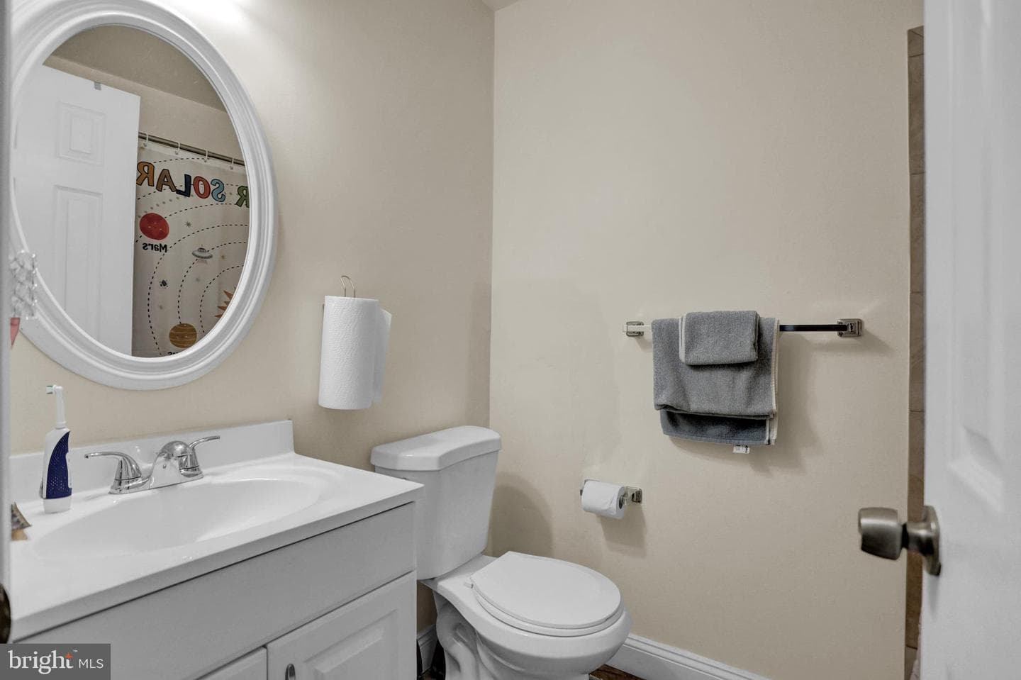 4264 Cayuga Road photo 40