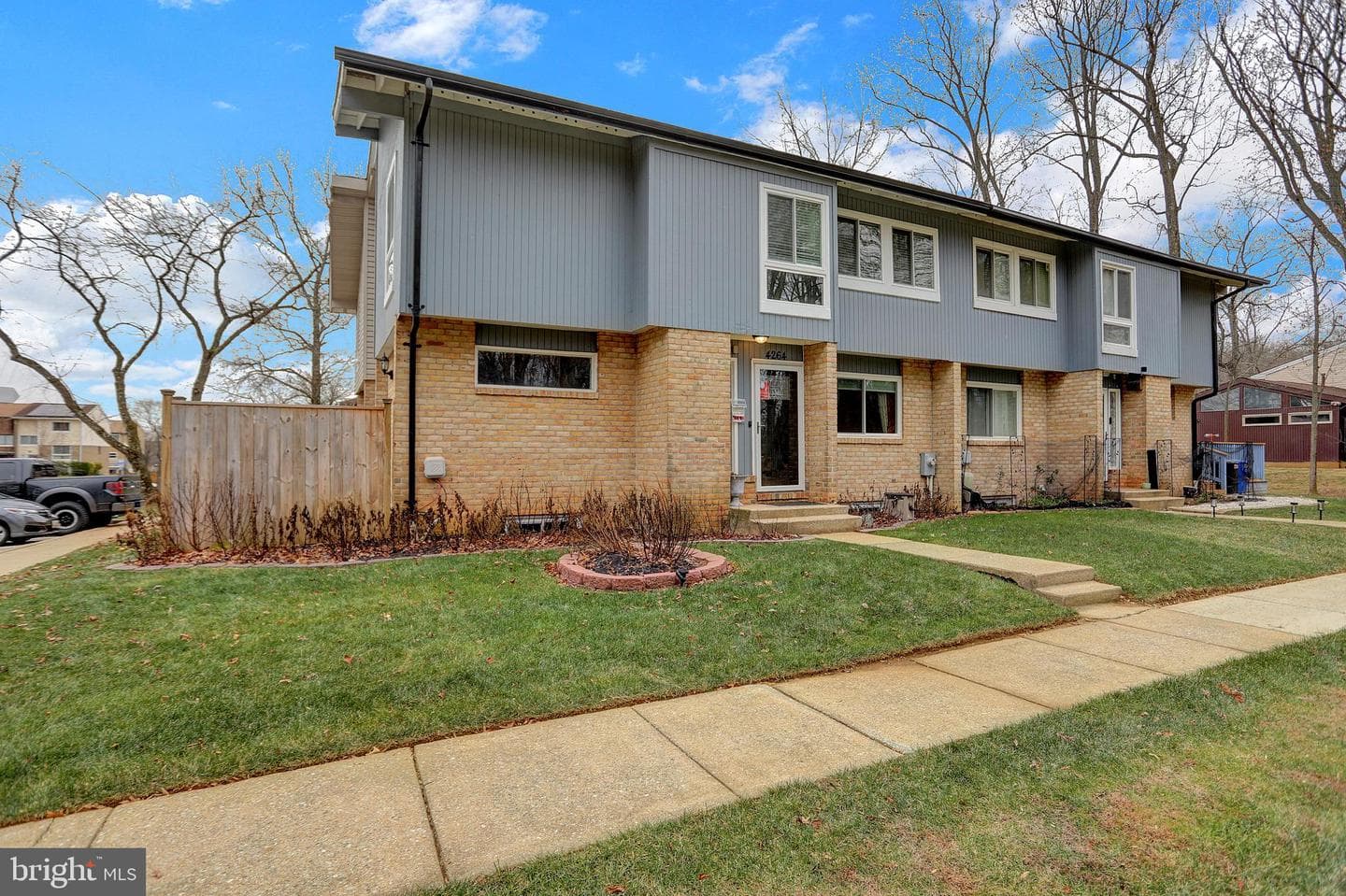 4264 Cayuga Road photo 58