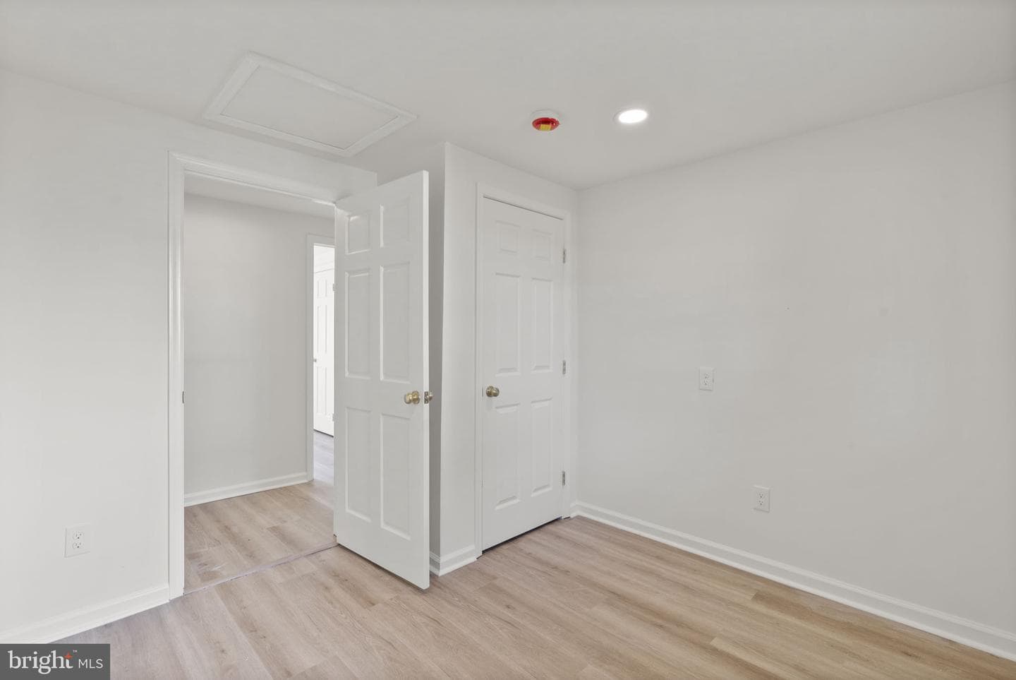 2806 Bay Drive photo 17