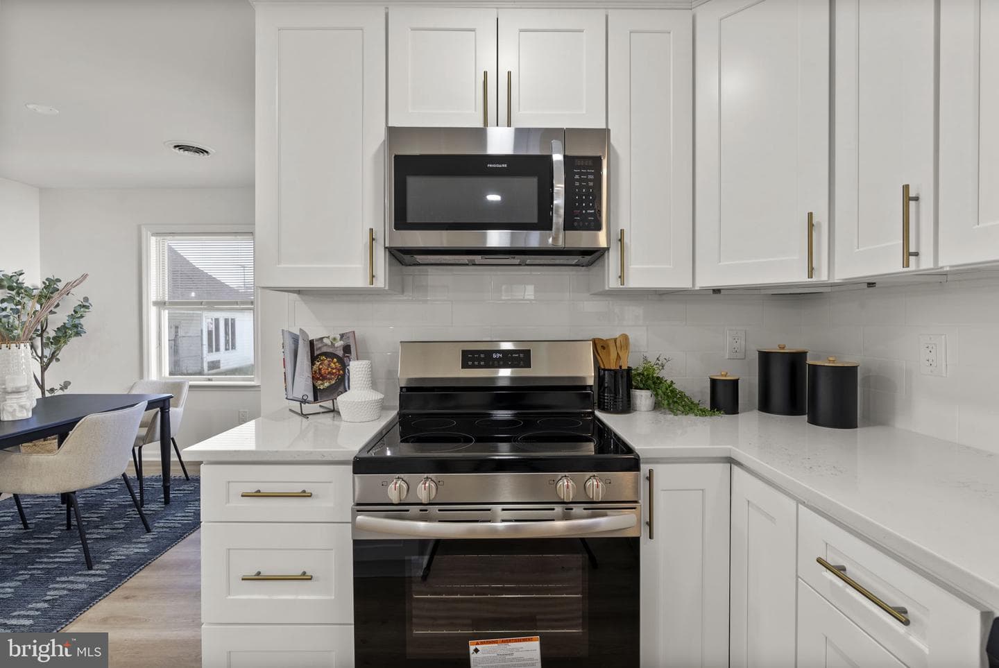 2806 Bay Drive photo 8
