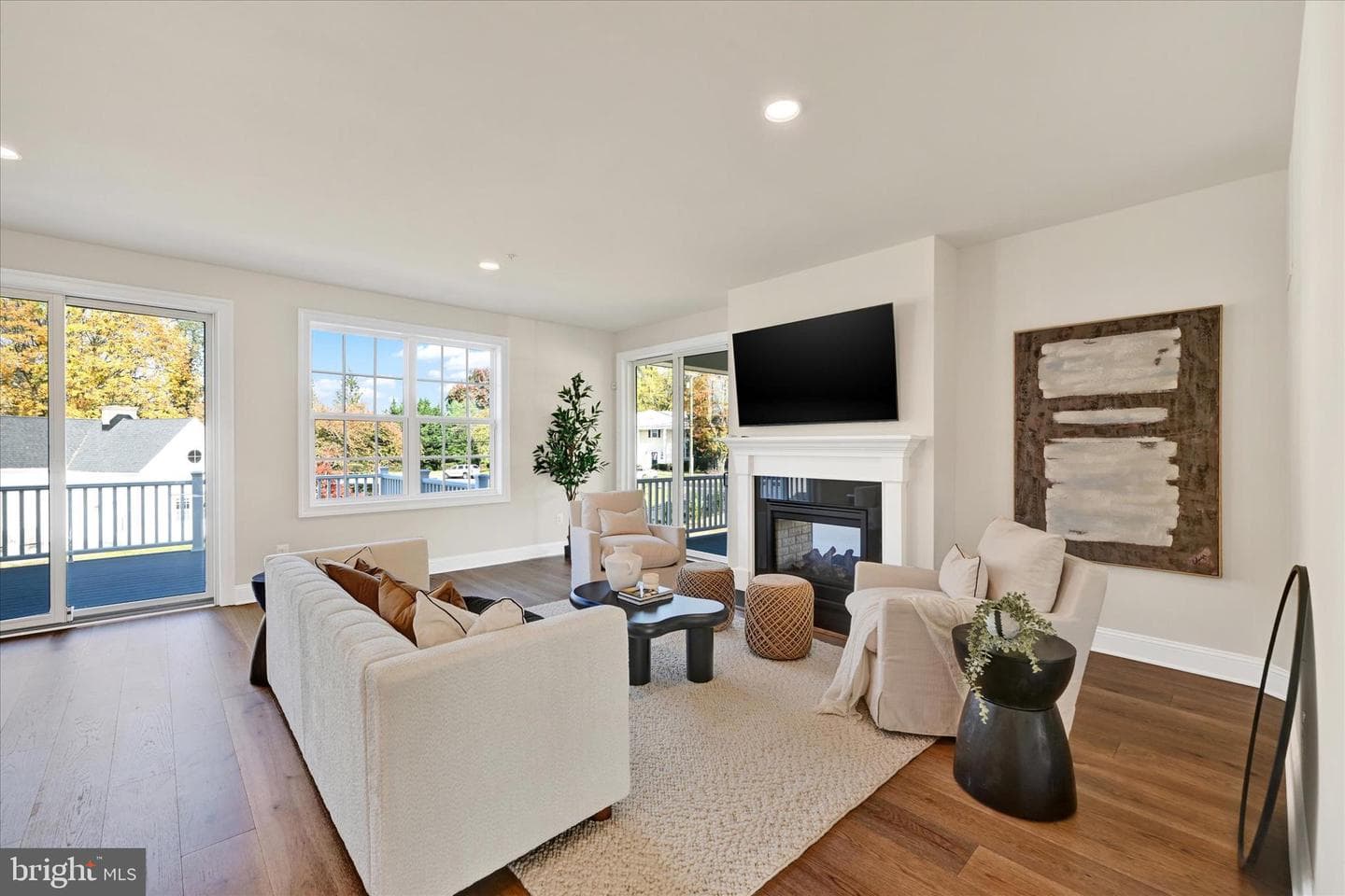 102 Villabrook Way photo 15