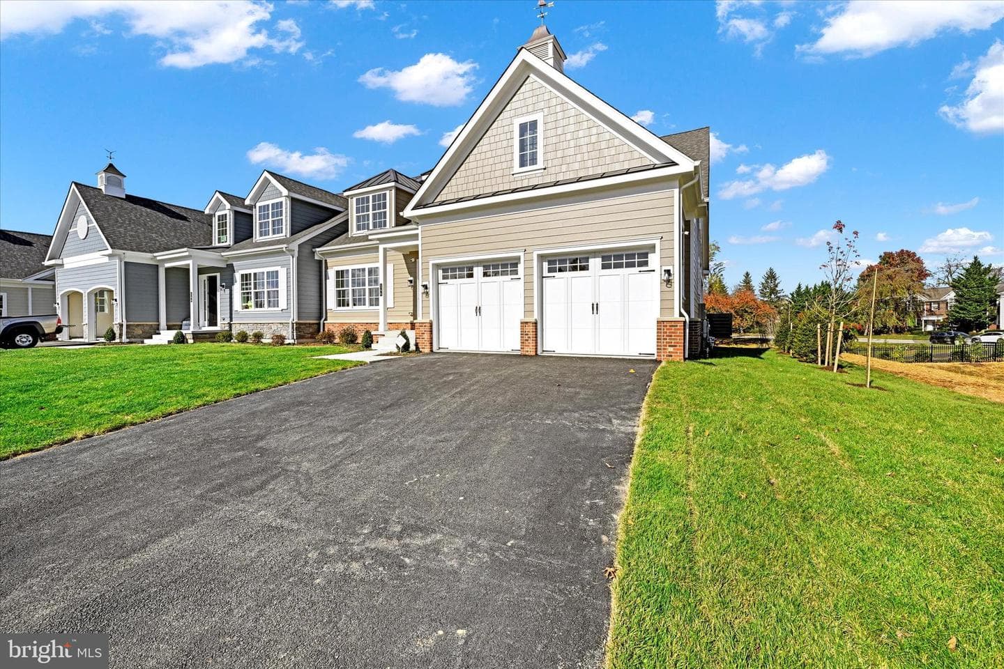 102 Villabrook Way photo 2