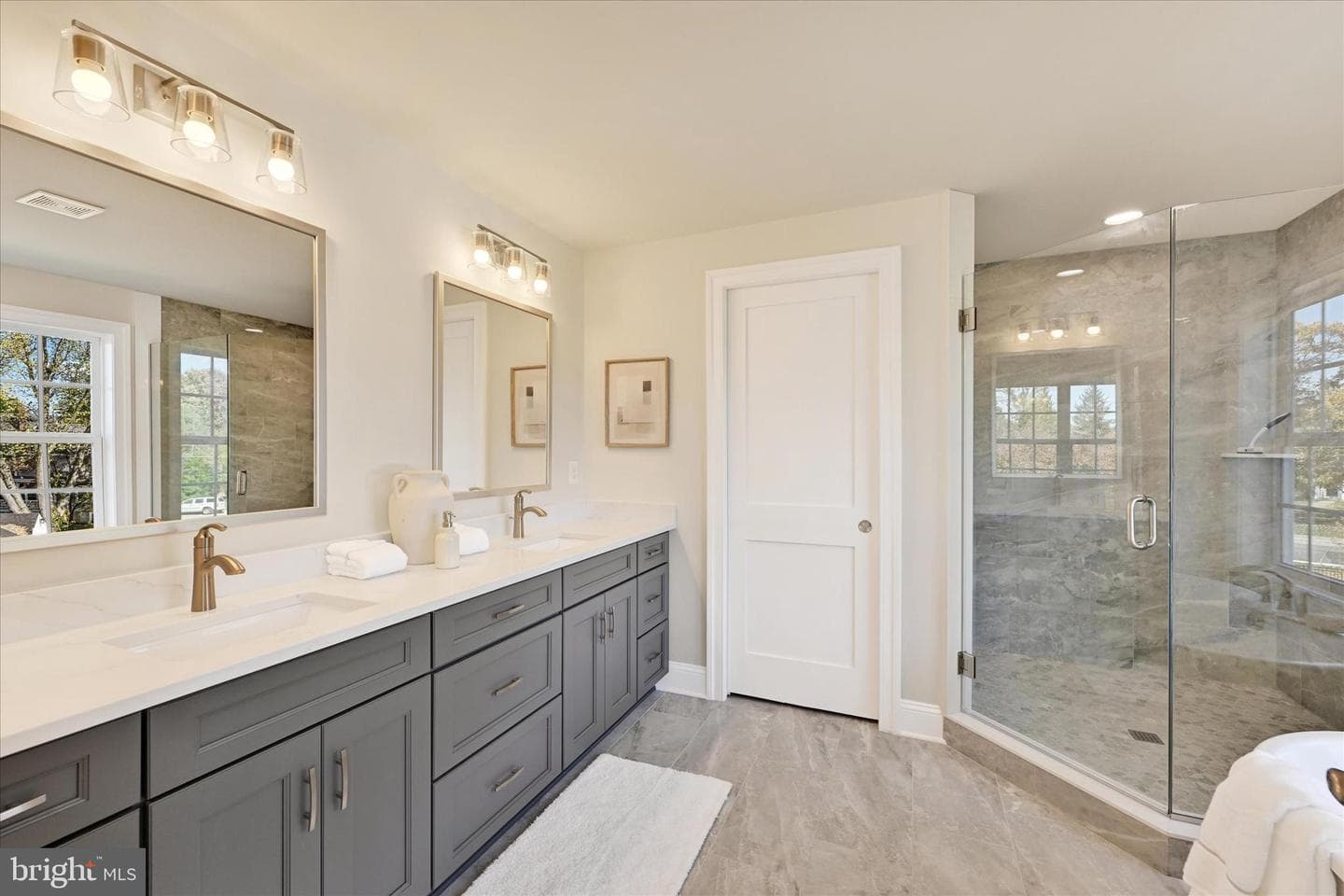 102 Villabrook Way photo 40