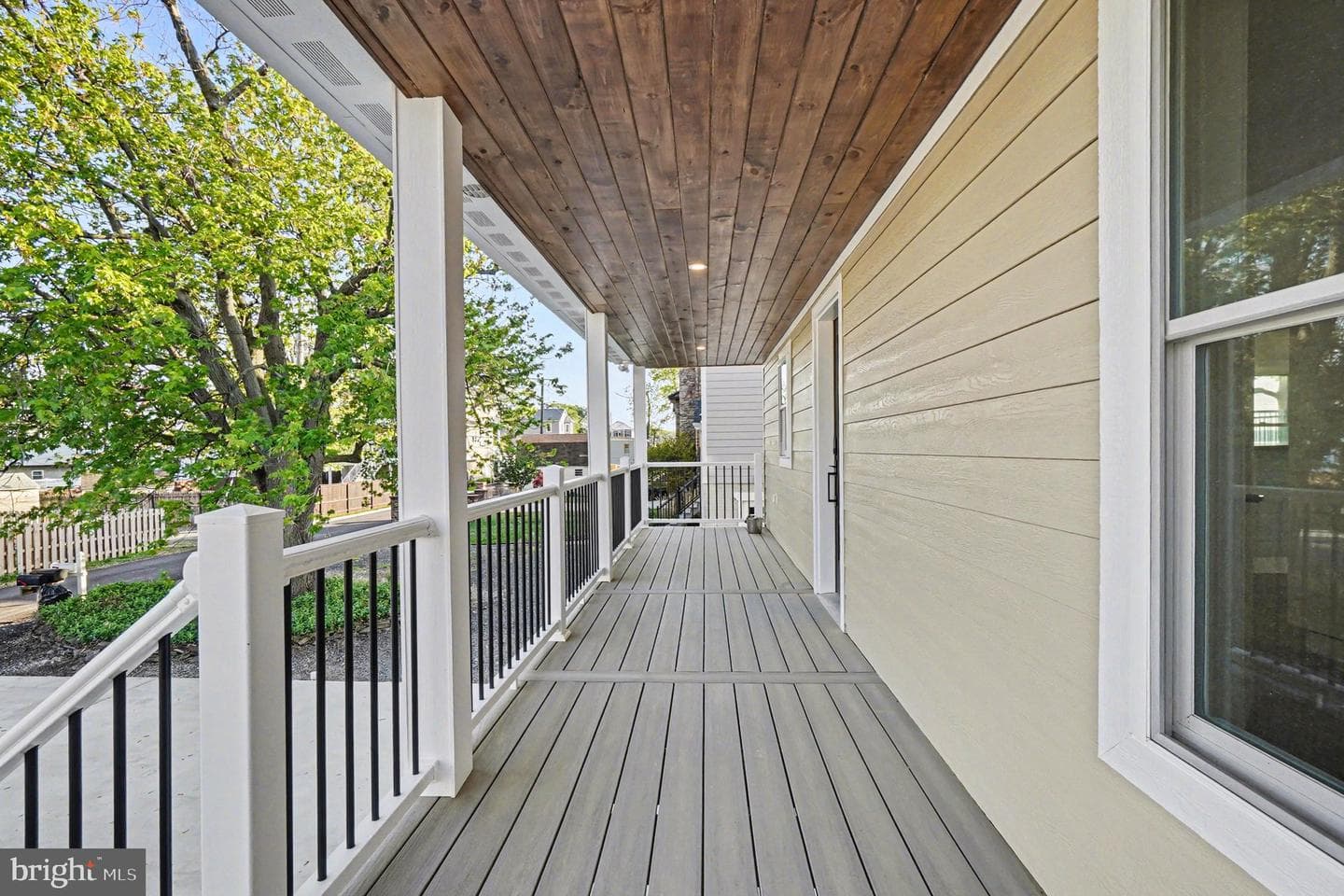 9108 Hinton Avenue photo 61