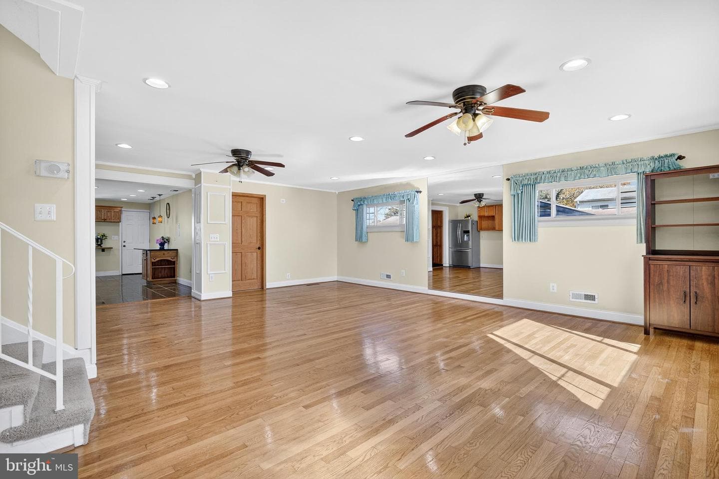 910 Prestwood Road photo 9