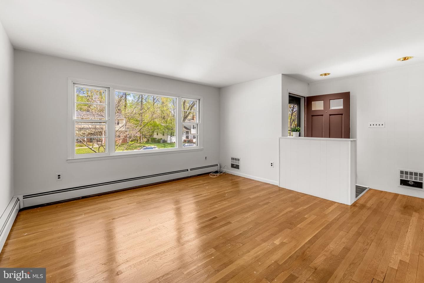 319 Gailridge Road photo 8