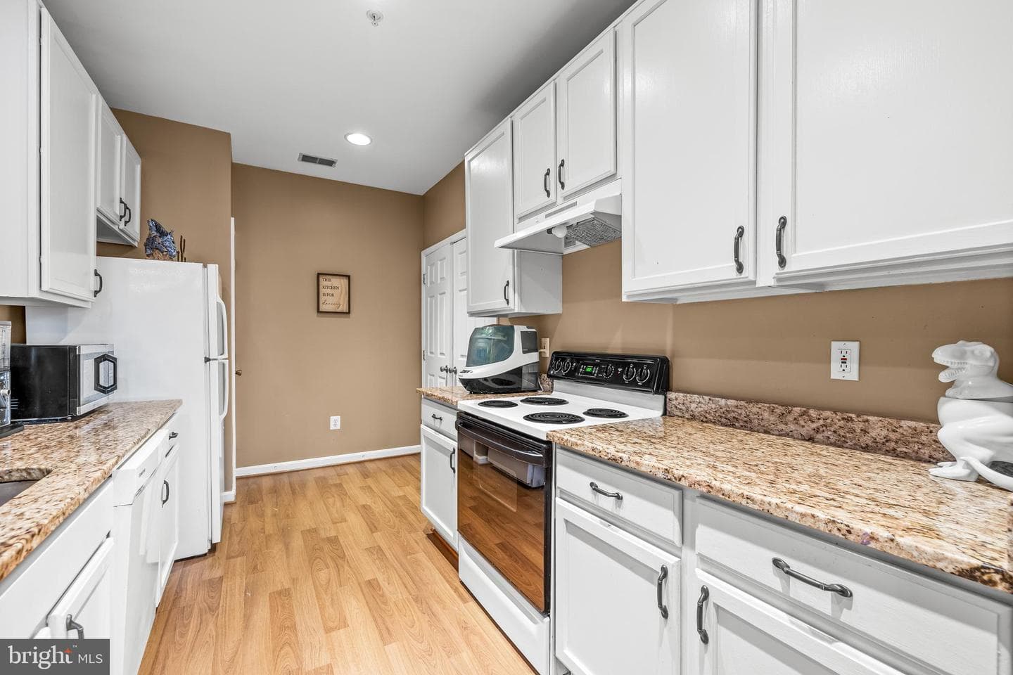 16 Hawk Rise Lane #204 photo 16