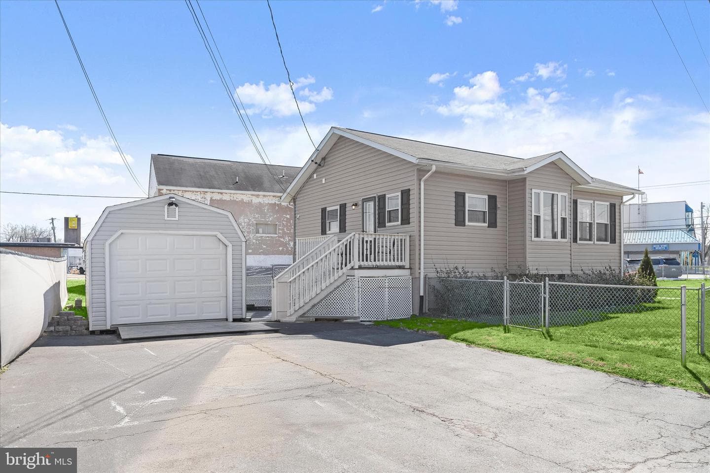2724 N Point Terrace photo 27