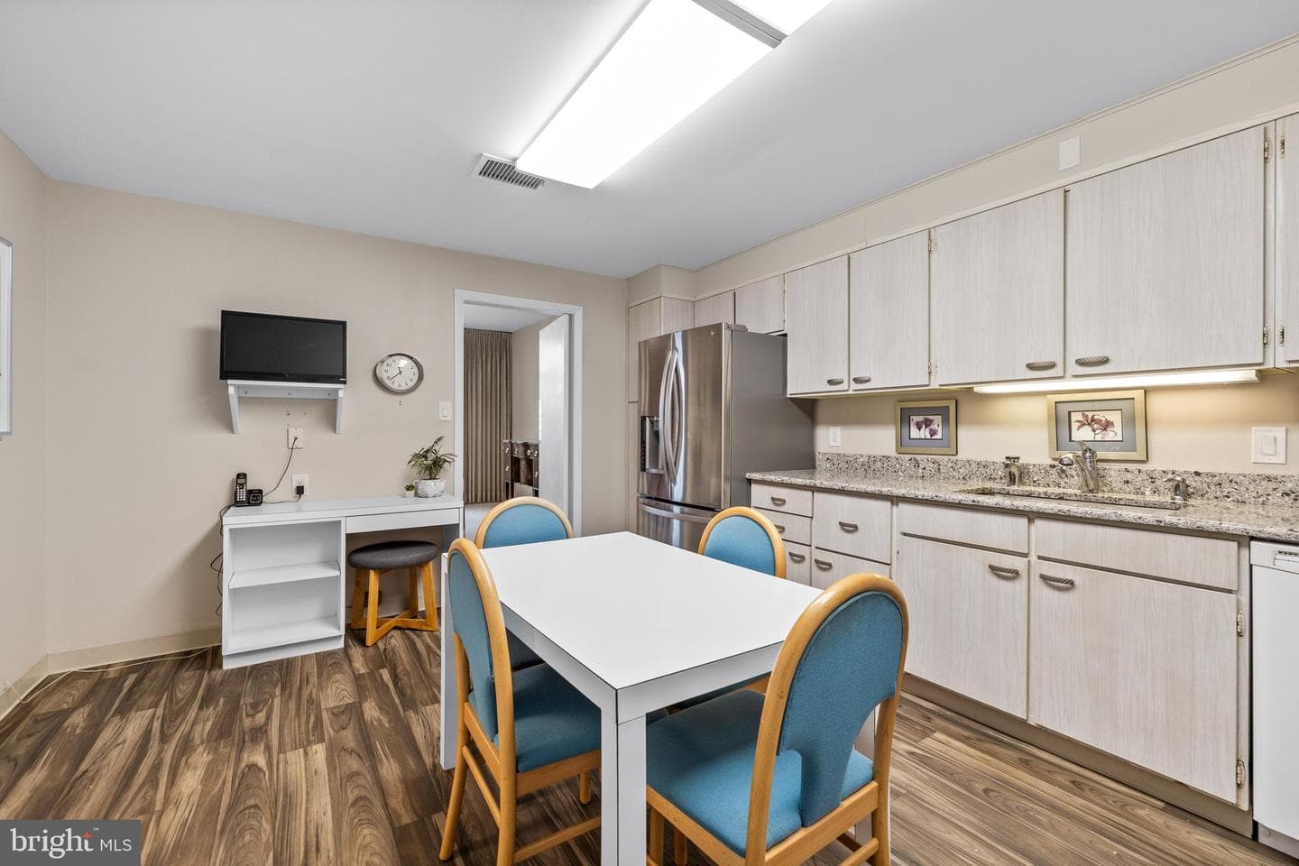 1 Slade Avenue #304 photo 14