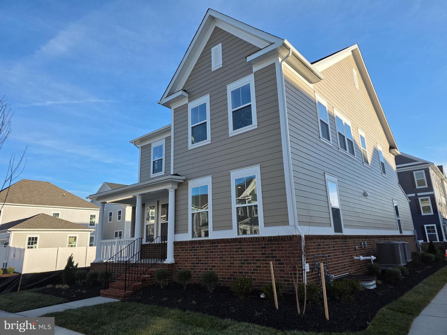 6511 Paddington Street photo 2