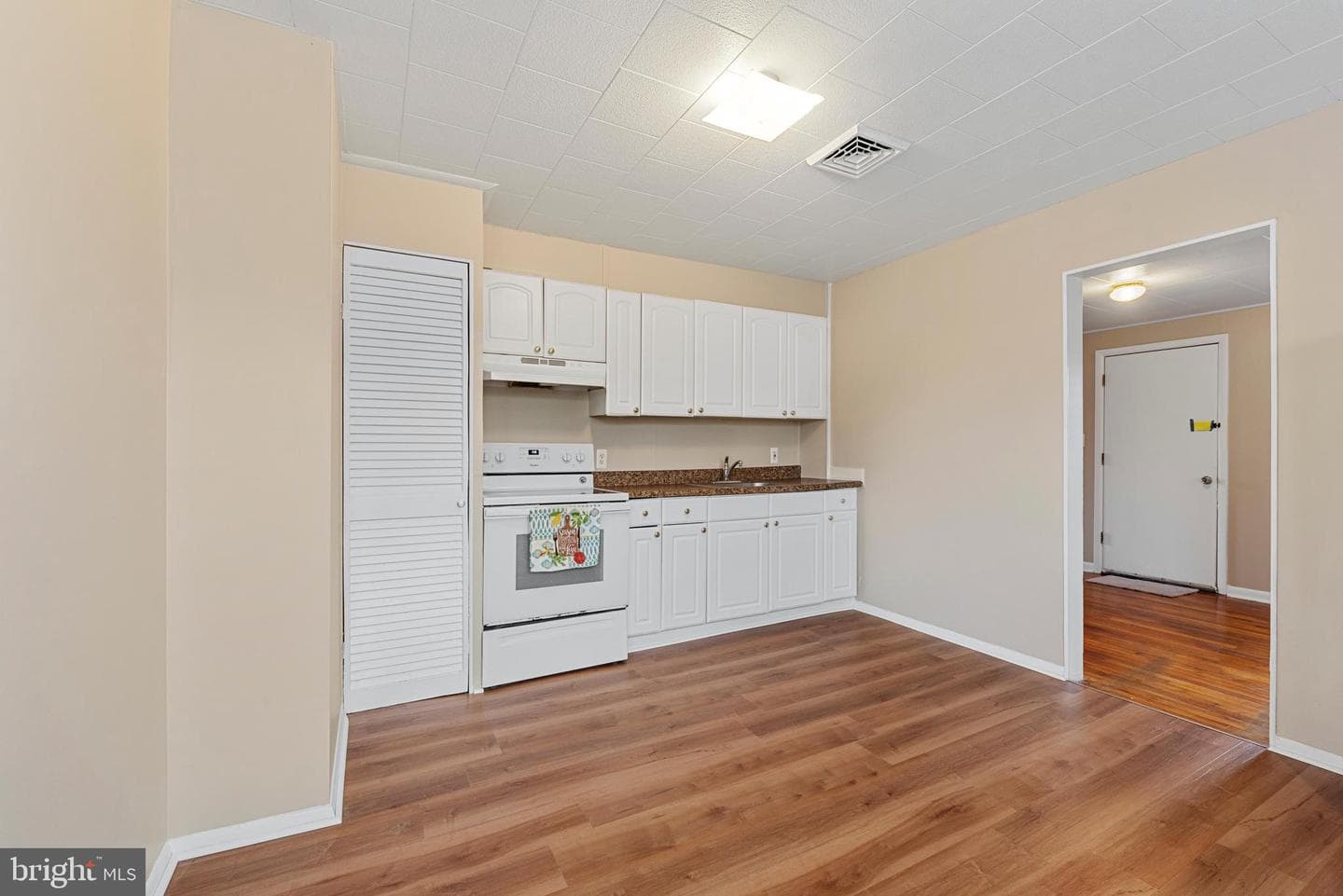 902 Cord Street photo 35