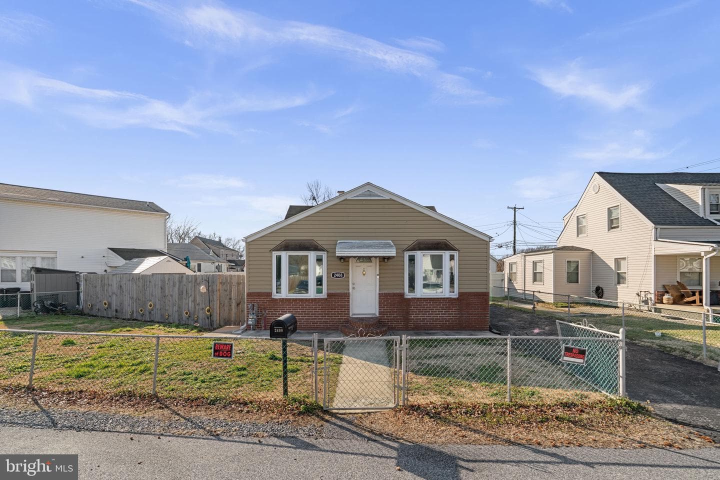 2408 Woodridge Road photo 4