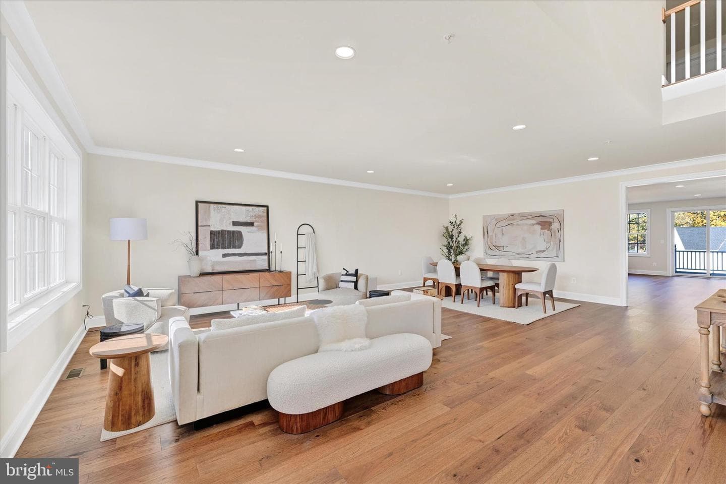 146 Villabrook Way photo 4