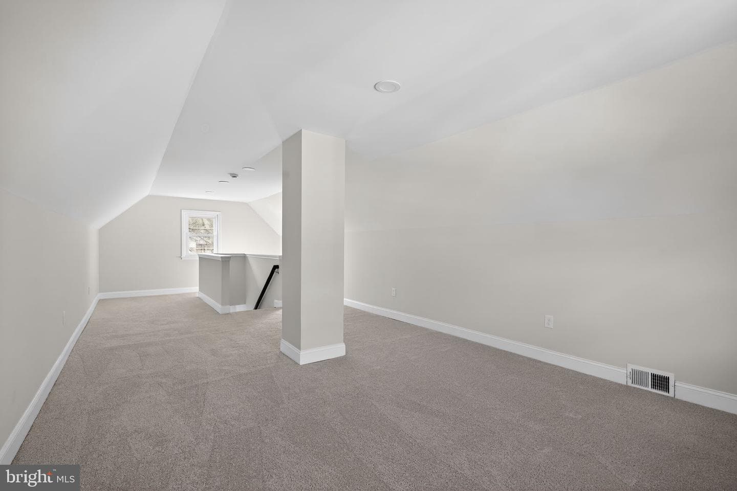 7908 Underhill Road photo 18