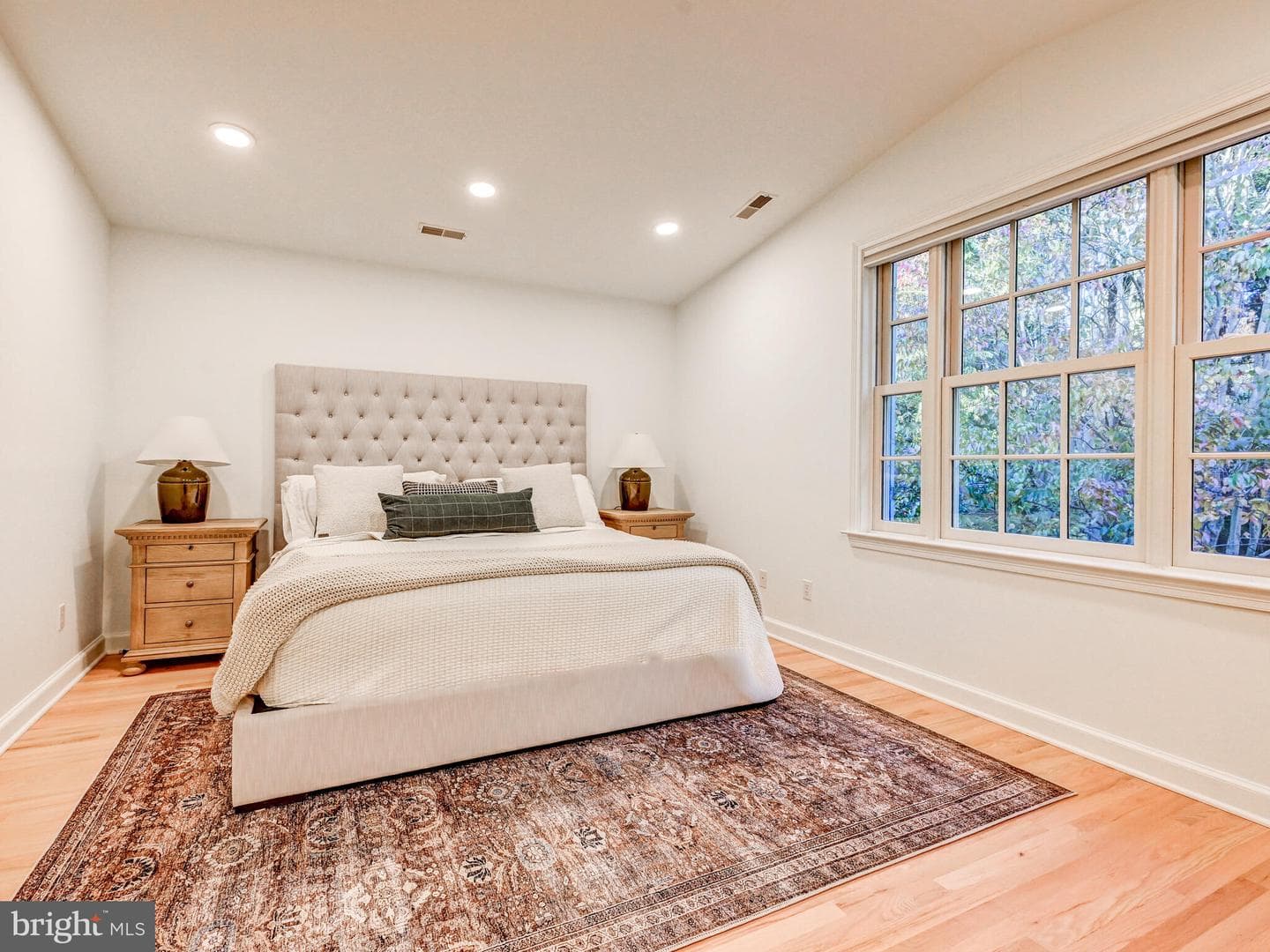 11129 Falls Road photo 33