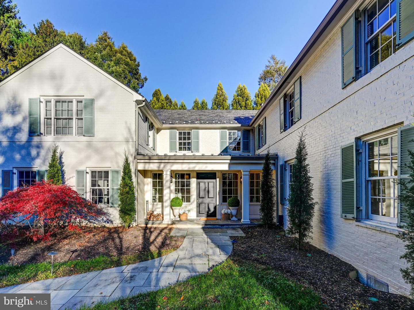 11129 Falls Road photo 4
