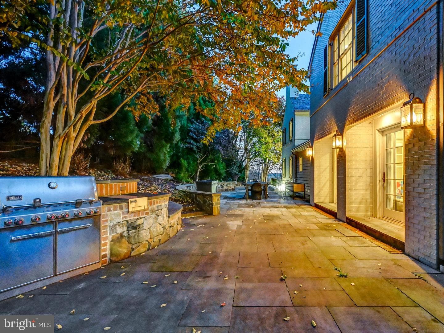 11129 Falls Road photo 44