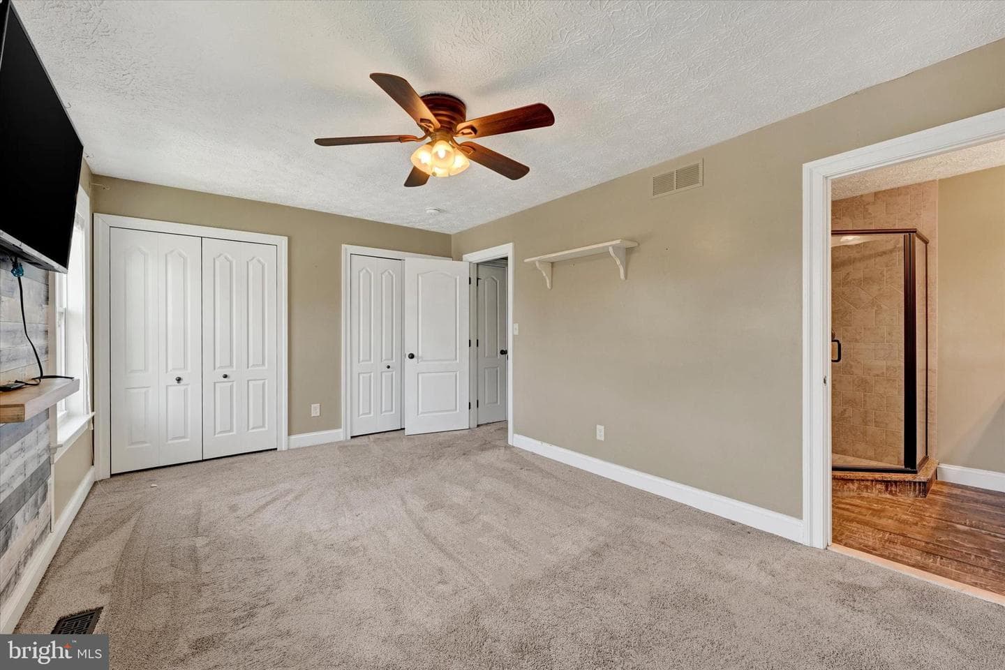 19 Derwood Court photo 16