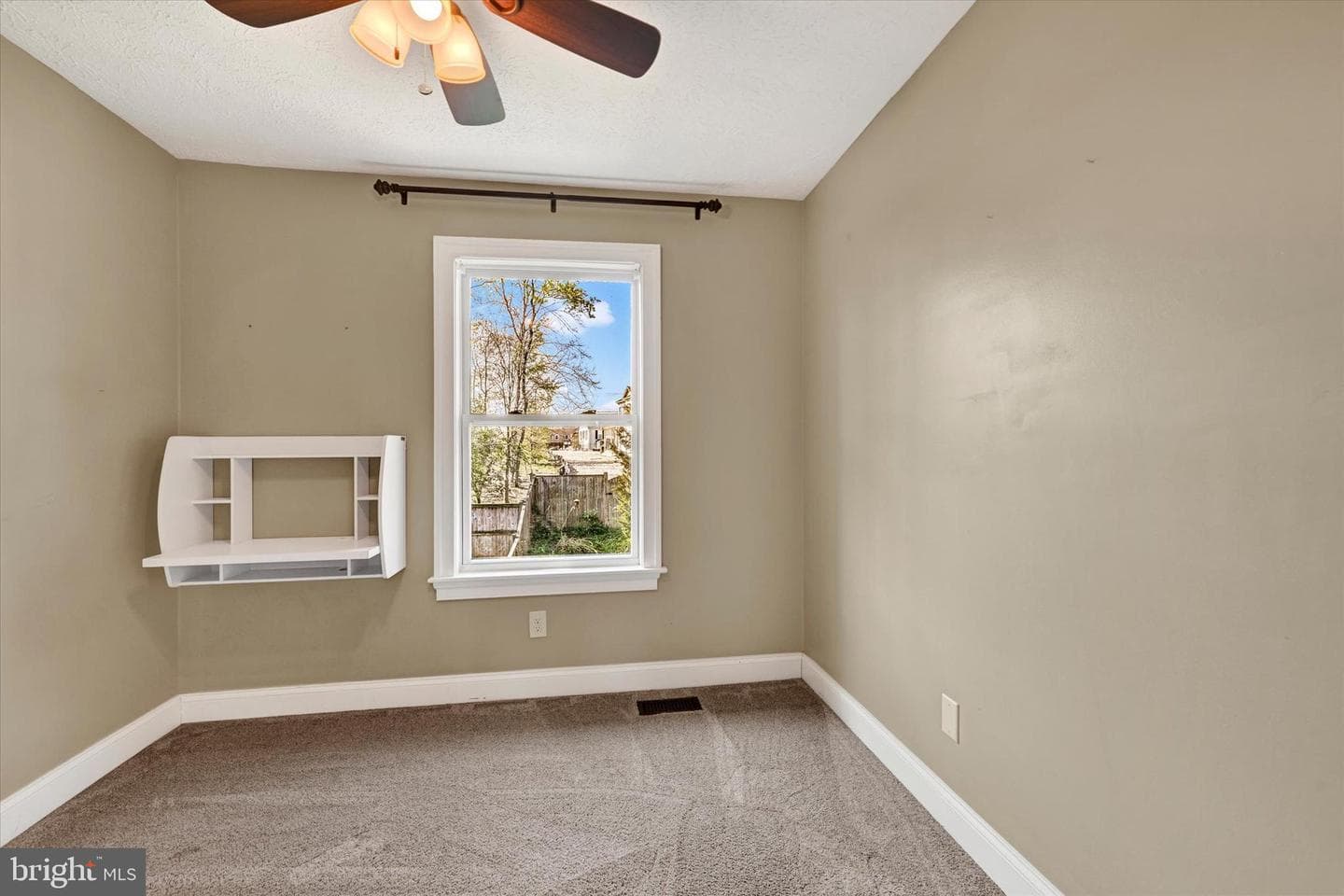 19 Derwood Court photo 20