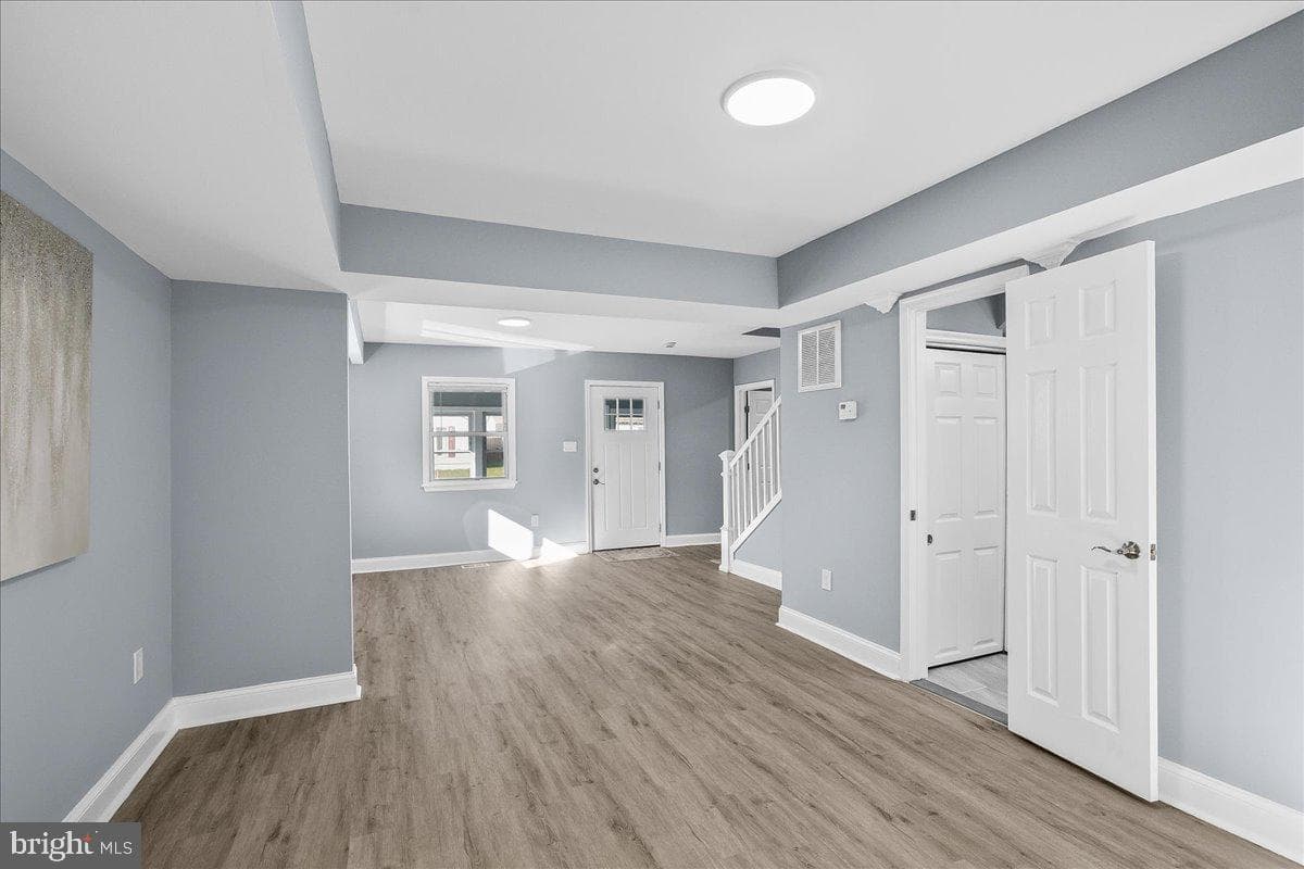 57 Transverse Avenue photo 12