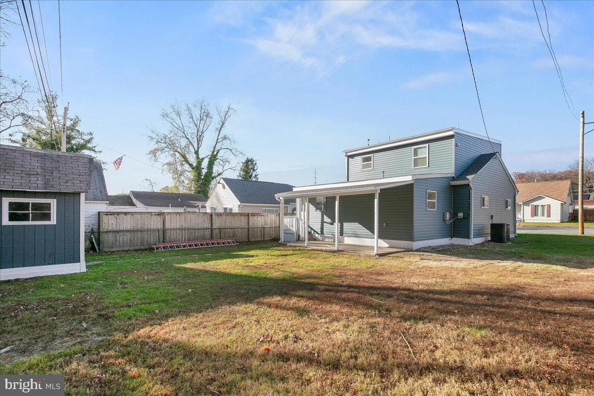 57 Transverse Avenue photo 35