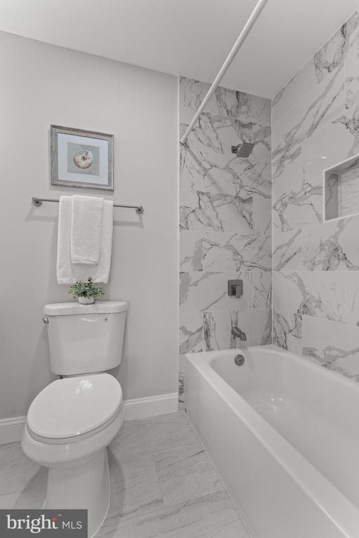 103 Gibbons Boulevard photo 33