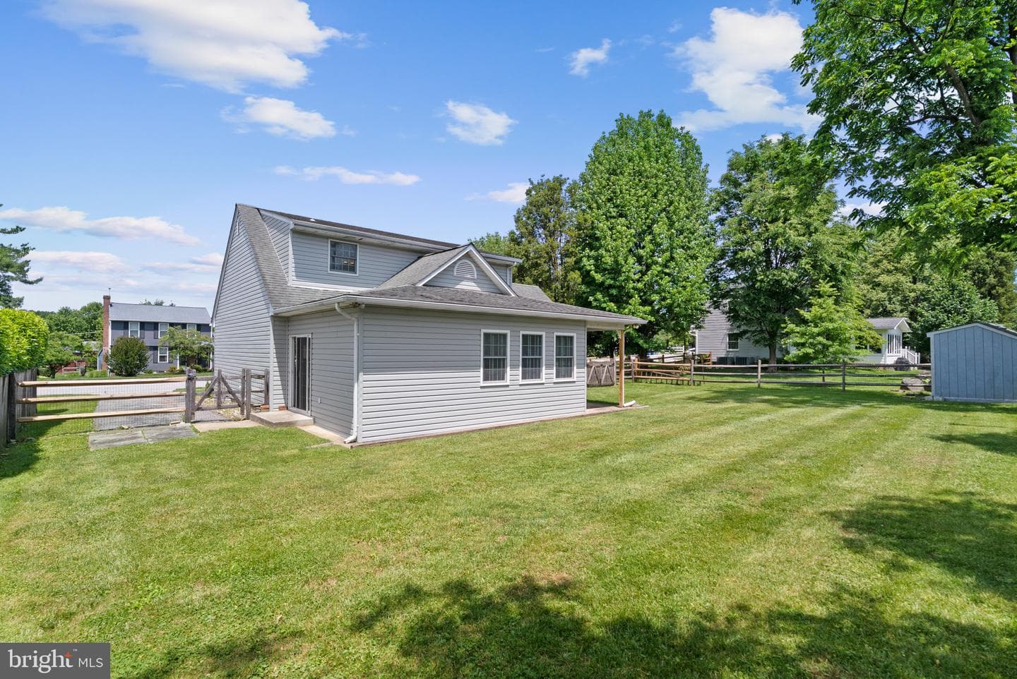 2031 Pleasant Villa Avenue photo 36