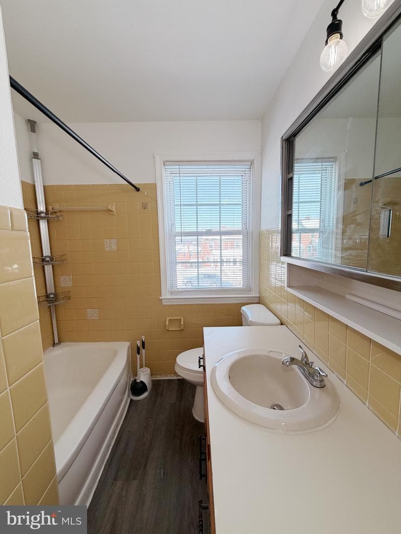 7307 Conley Street photo 11