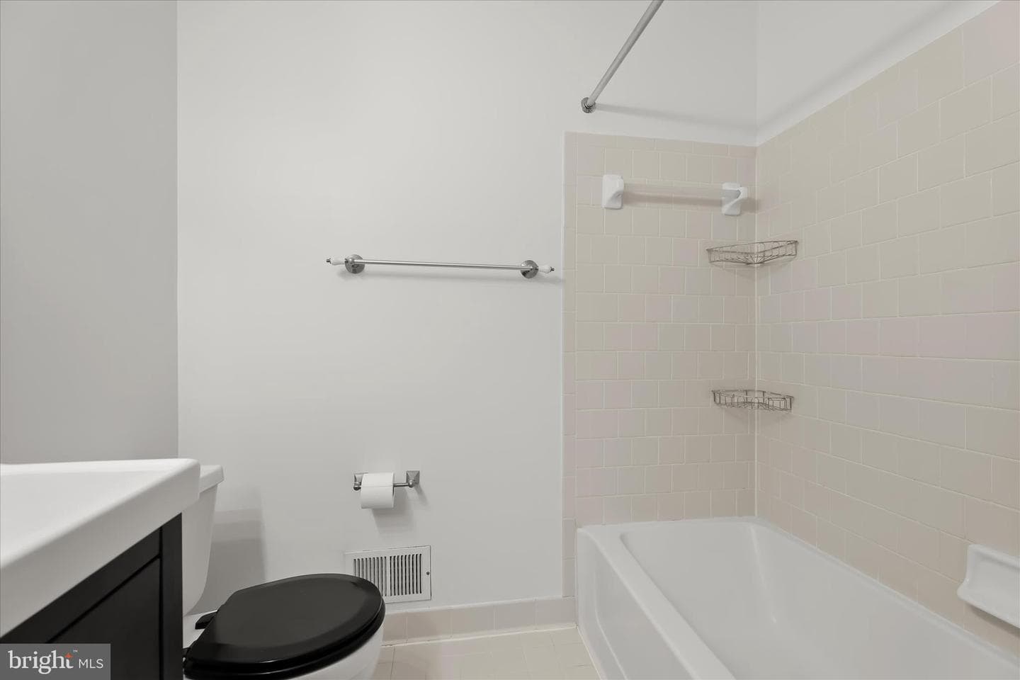 4016 Forest Valley photo 44