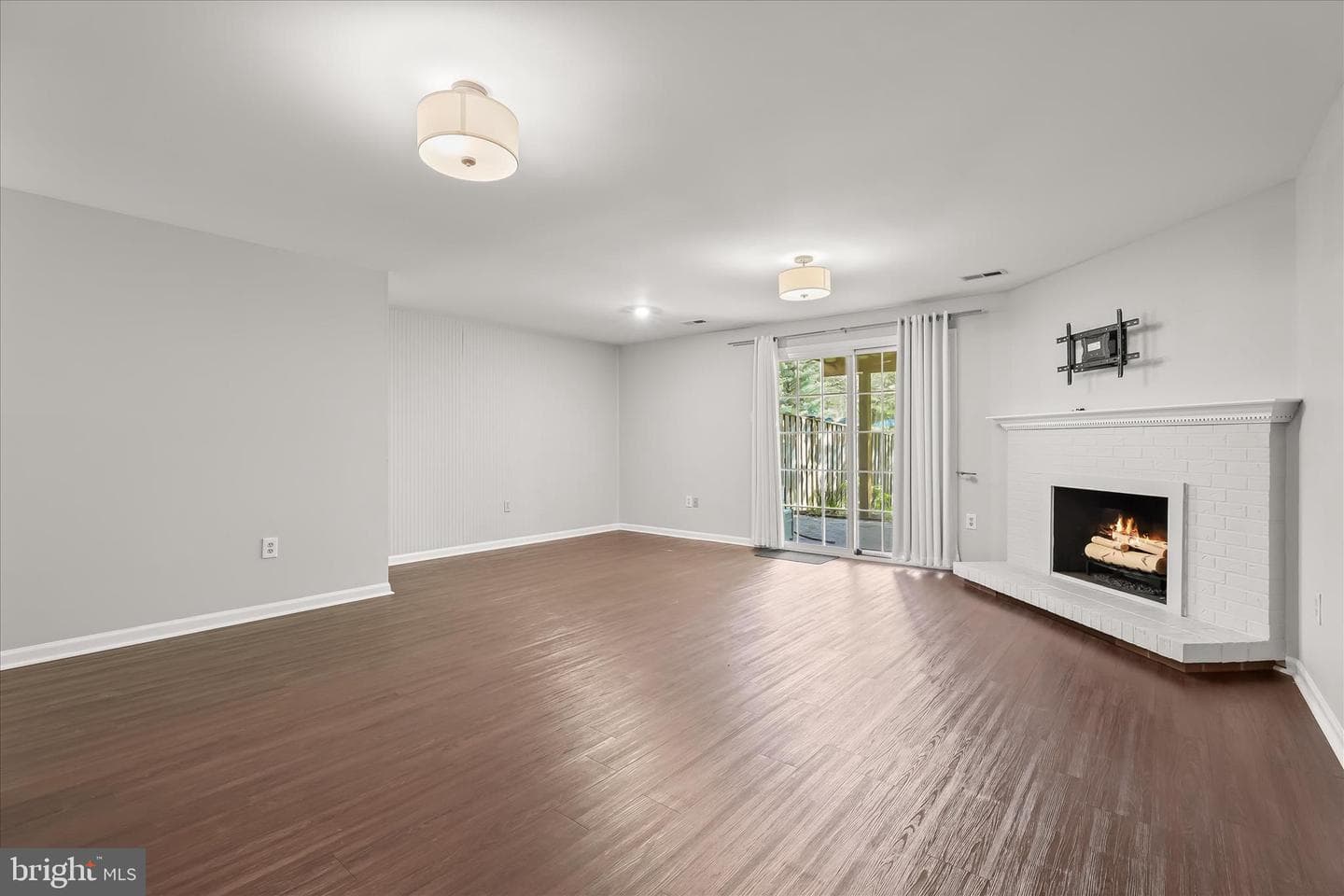 4016 Forest Valley photo 48