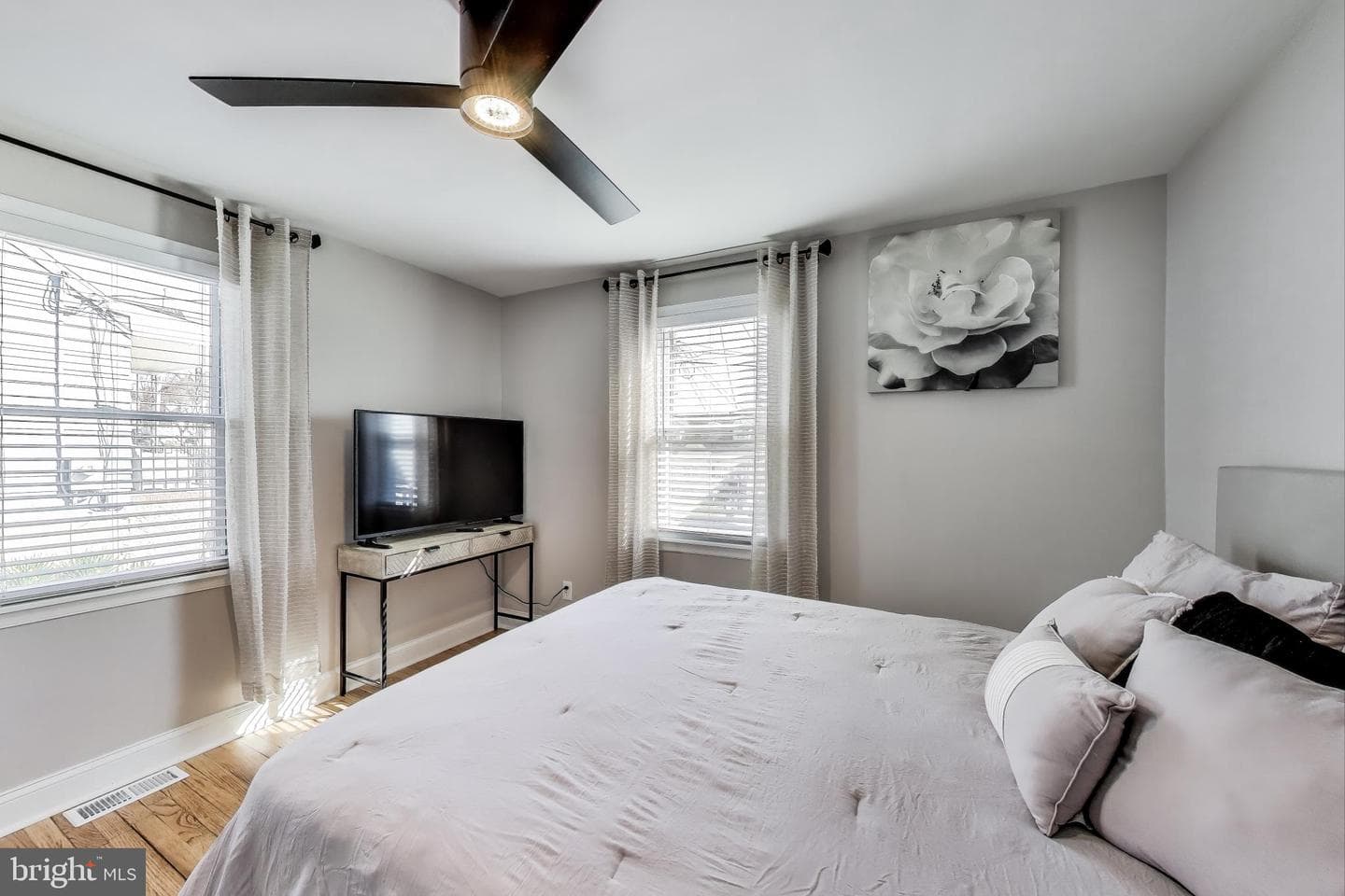 1225 Landover Road photo 11